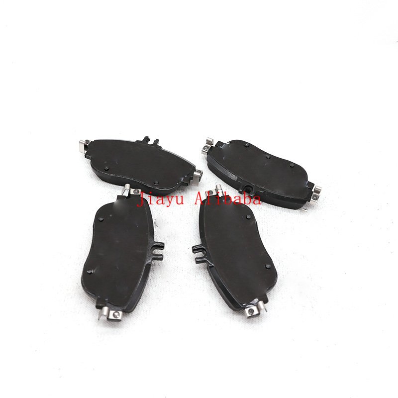 Front Wheel Brake Pads for Mercedes-Benz W176 W246 C117 X156 A180 A200 A260 B180 B200 B260 GLA200 GLA260 A0004203002 0004203002